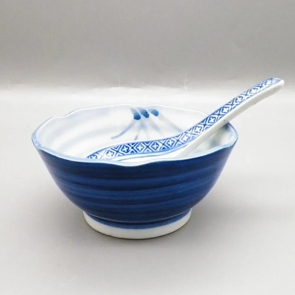 Japanese Ceramic Kobachi Rice Bowl Blue Brushstroke Design Scalloped Rim & Spoon